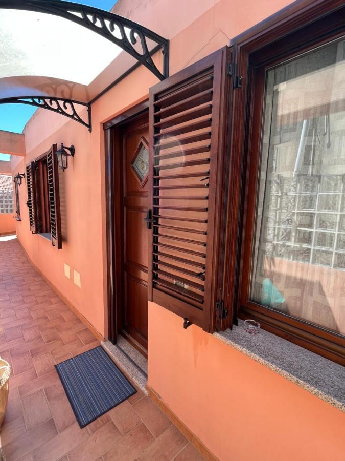 Ferienwohnung La Casa Di Orimari SantʼAntìoco Exterior foto